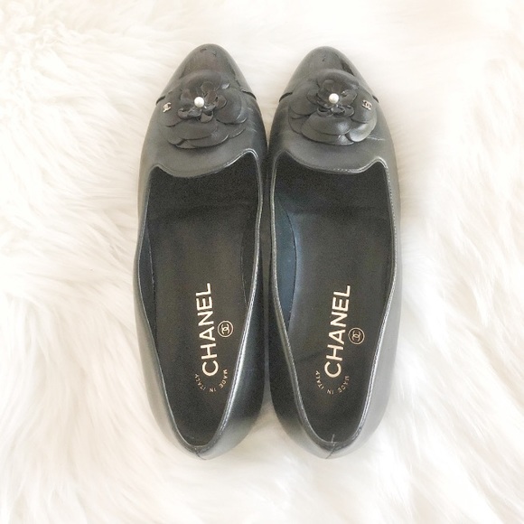 Chanel Camellia Cap Toe Flower Pearl Ballet Flats - Picture 2 of 10